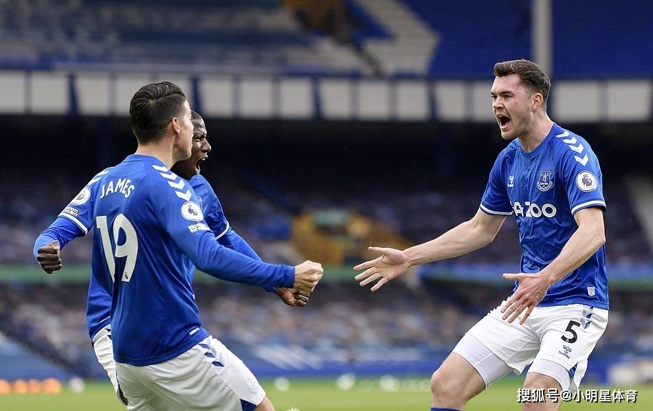  利物浦锋线全面开花，五球大胜埃弗顿登顶积分榜